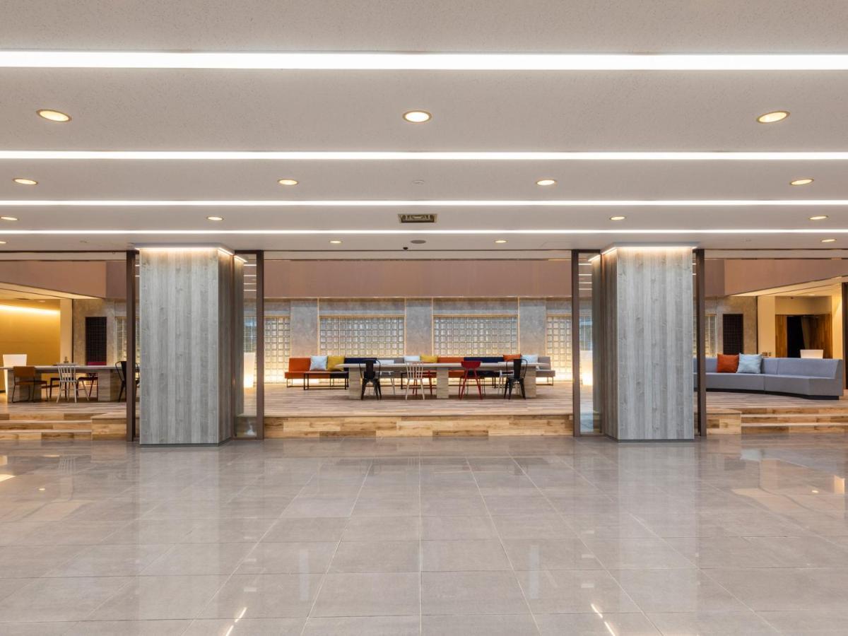Tosei Hotel & Seminar Makuhari Narashino Exterior foto